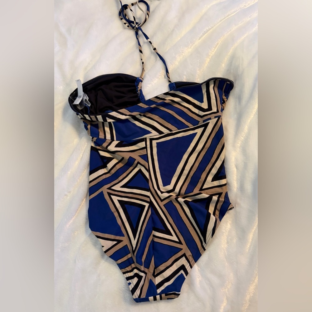 Banana Republic Stylish Blue and Black Swimwear - Picture 5 of 6